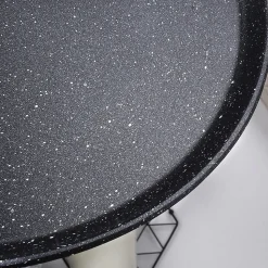 Poêle plate à revêtement granit 24 cm