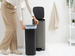 Poubelle à pédale Bo 30L gris Brabantia