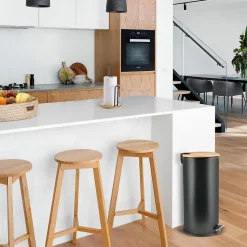 Poubelle Adonis noir matt 30L Spirella