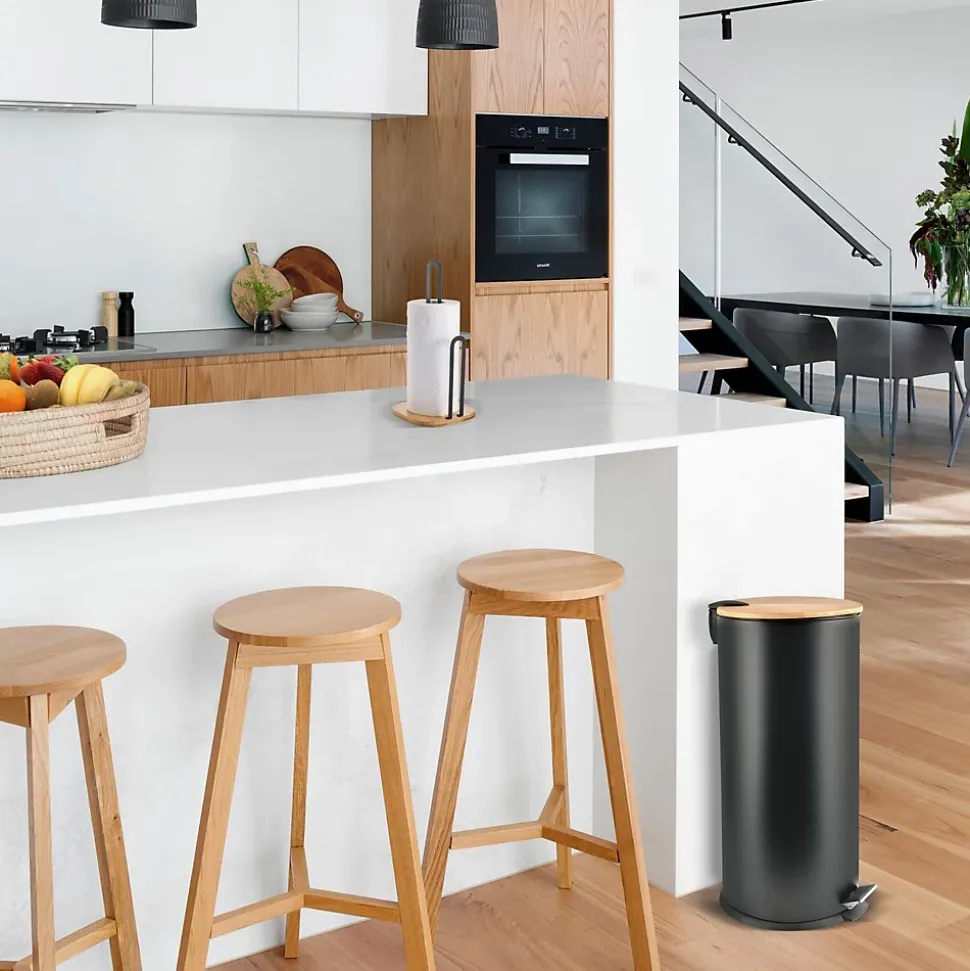 Poubelle Adonis noir matt 30L Spirella