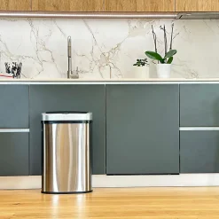 Poubelle de cuisine à ouverture automatique Kitchen Move Majestic argent 58 L