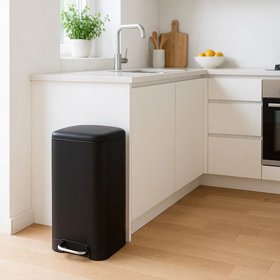 Poubelle de cuisine à pédale 30 L métal noir mat – l.34 x P.28 x H.68 cm – design compact, ouverture facile et hygiénique Frandis Urban