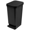 Poubelle de cuisine 45L Tontarelli en polypropylène (PP) coloris noir ouverture à pédale l.29 x P.38,7 x H.61 cm