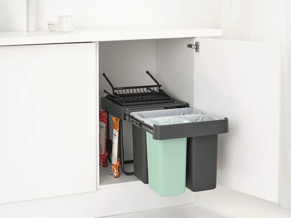 Poubelle de tri encastrable 3 bacs Brabantia Sort & Go vert clair