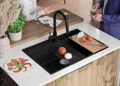 PRIMAGRAN Evier Cuisine en Granit Noir Métallisé 78x53cm, Lavabo 1 bac + Accessoires, Évier à Encastrer au meuble 80cm