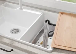 PRIMAGRAN Evier Cuisine en Granit Blanc 78x53cm, Lavabo 2 bacs + Kit de Vidage + Accessoires, Évier à Encastrer au meuble 80cm