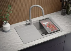 PRIMAGRAN Evier Cuisine en Granit Gris 70x44cm, Lavabo 1 bac + Kit de Vidage, Évier à Encastrer au meuble 45cm - Copenhague Easy