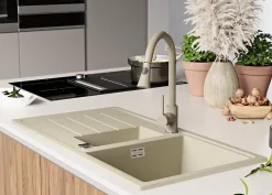 PRIMAGRAN Evier Cuisine en Granit Beige 90x50cm, Lavabo 1,5 bacs + Kit de Vidage + Accessoires, Évier à Encastrer au meuble 60cm