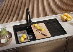 PRIMAGRAN Evier Cuisine en Granit Tout Noir 90x50cm, Lavabo 1 bac + Kit de Vidage + Accessoires, Évier à Encastrer au meuble 60cm