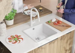 PRIMAGRAN Evier Cuisine en Granit Blanc 46x44cm, Lavabo 1 bac + Kit de Vidage + Accessoires, Évier à Encastrer au meuble 50cm