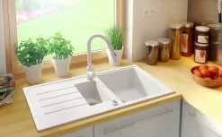 PRIMAGRAN Evier Cuisine en Granit Tout Blanc 90x50cm, Lavabo 1,5 bacs + Accessoires, Évier à Encastrer au meuble 60cm