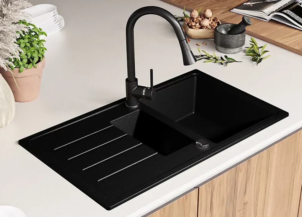PRIMAGRAN Evier Cuisine en Granit Noir Métallisé 90x50cm, Lavabo 1,5 bacs + Accessoires, Évier à Encastrer au meuble 60cm
