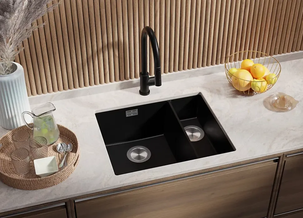 PRIMAGRAN Evier Sous Plan Noir 56x47cm, Evier en Granit 1,5 bacs + Kit de Vidage, Évier au meuble 60cm - London Duo