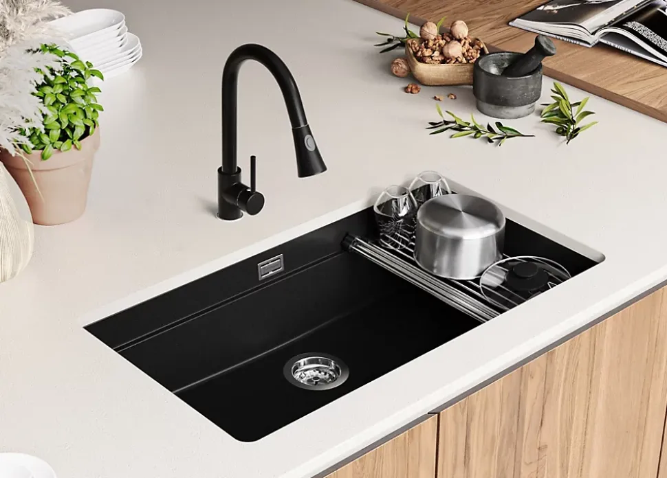 PRIMAGRAN Evier Sous Plan Tout Noir 86x47cm, Evier en Granit 1 bac + Kit de Vidage + Accessoires, Évier au meuble 90cm - Prague