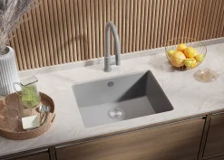 PRIMAGRAN Evier Sous Plan Gris 56x44cm, Evier en Granit 1 bac + Kit de Vidage, Évier au meuble 60cm - Venise Easy