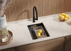 PRIMAGRAN Evier Sous Plan Noir Métallisé 36x47cm, Evier en Granit 1 bac + Kit de Vidage + Accessoires, Évier au meuble 40cm