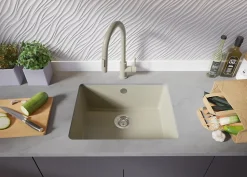 PRIMAGRAN Evier Sous Plan Beige 56x44cm, Evier en Granit 1 bac + Kit de Vidage, Évier au meuble 60cm - Venise Easy