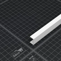 Profilé PVC en U pour panneau ép. 16 mm - Longueur 1.80 m - Blanc