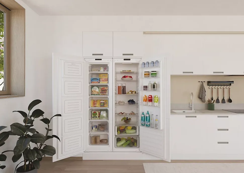 Réfrigérateur 1 porte intégrable à glissières 316l Candy CMS518EW