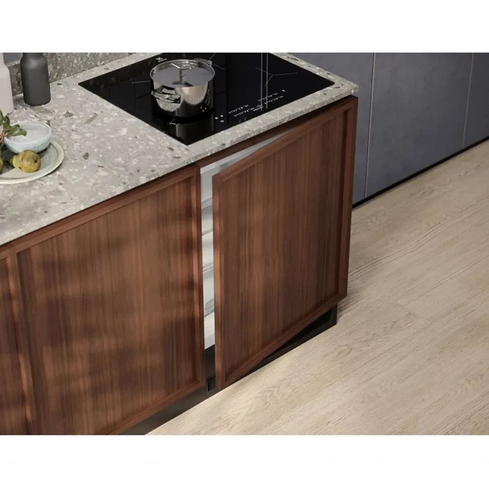 Réfrigérateur 1 porte intégrable à pantographe 134l Electrolux LXB3AE82R