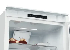 Réfrigérateur combiné encastrable à glissières 268l Candy CNBQL3518EV