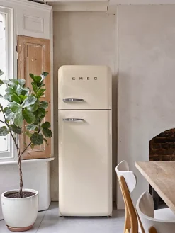 Réfrigérateur congélateur à poser ouverture droite Smeg FAB30RCR5 222L / 72L crème