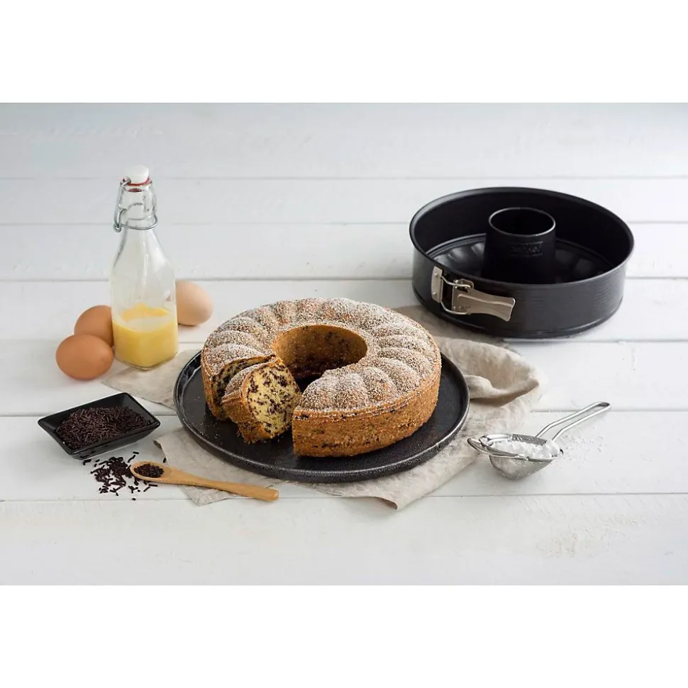 Set de 2 moules à manqué et 1 moule à manqué et savarin diamètres 20, 24 , 28 cm Zenker Black Metallic