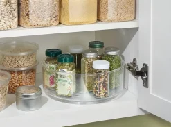 Support pivotant en plastique durable, parfait pour les réfrigérateurs, les armoires, les tables de cuisine, etc