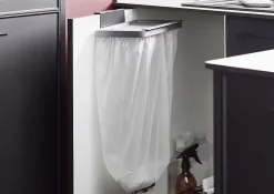 Support porte de placard pour sacs poubelles Kora GoodHome gris anthracite