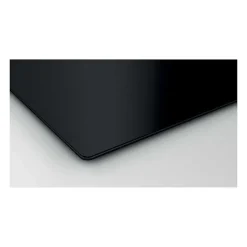 Table de cuisson à induction 60cm 4 feux noir Bosch PUE611BB5E série 4
