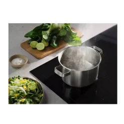 Table de cuisson à induction 60cm 3feux noir Electrolux EIV63343/1 série 600