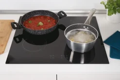 Table de cuisson induction 60cm 4 feux 7200w noir Candy CI642C/E1