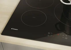 Table de cuisson induction 60cm 3 feux 7200w noir Candy CI633C/M1