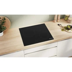 Table de cuisson vitrocéramique 60cm 3 feux 5700w noir Bosch PKM611BB8E série 4
