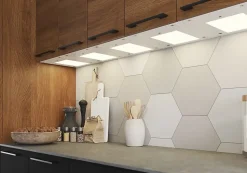 Tablette avec LED integrées de dessous de meuble haut GoodHome Caraway blanc l. 26,4 cm x L. 31,9 cm x H. 18,2 mm