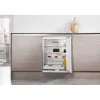 UNE PORTE INTEGRABLE WHIRLPOOL WBUL021