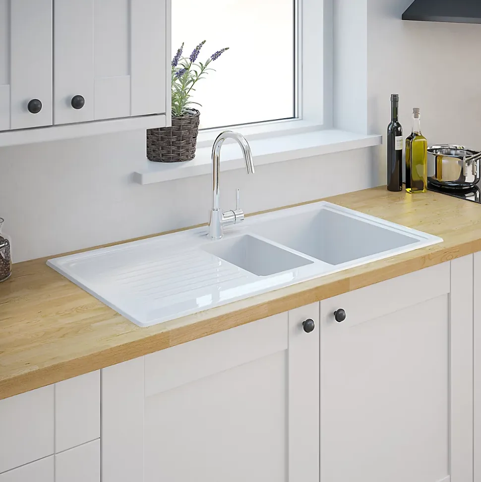 Évier en céramique blanche 1,5 bacs à encastrer Burbank