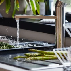 Évier en inox finition nid d'abeille 1 bac à encastrer Lyell