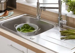 Évier en inox finition nid d'abeille 1 bac à encastrer Lyell