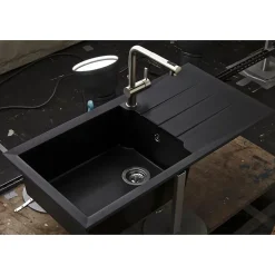 Évier résine noir moucheté TUNIA 1 grand bac 1 égouttoir