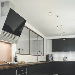 Évier résine noir moucheté TUNIA 1 grand bac 1 égouttoir